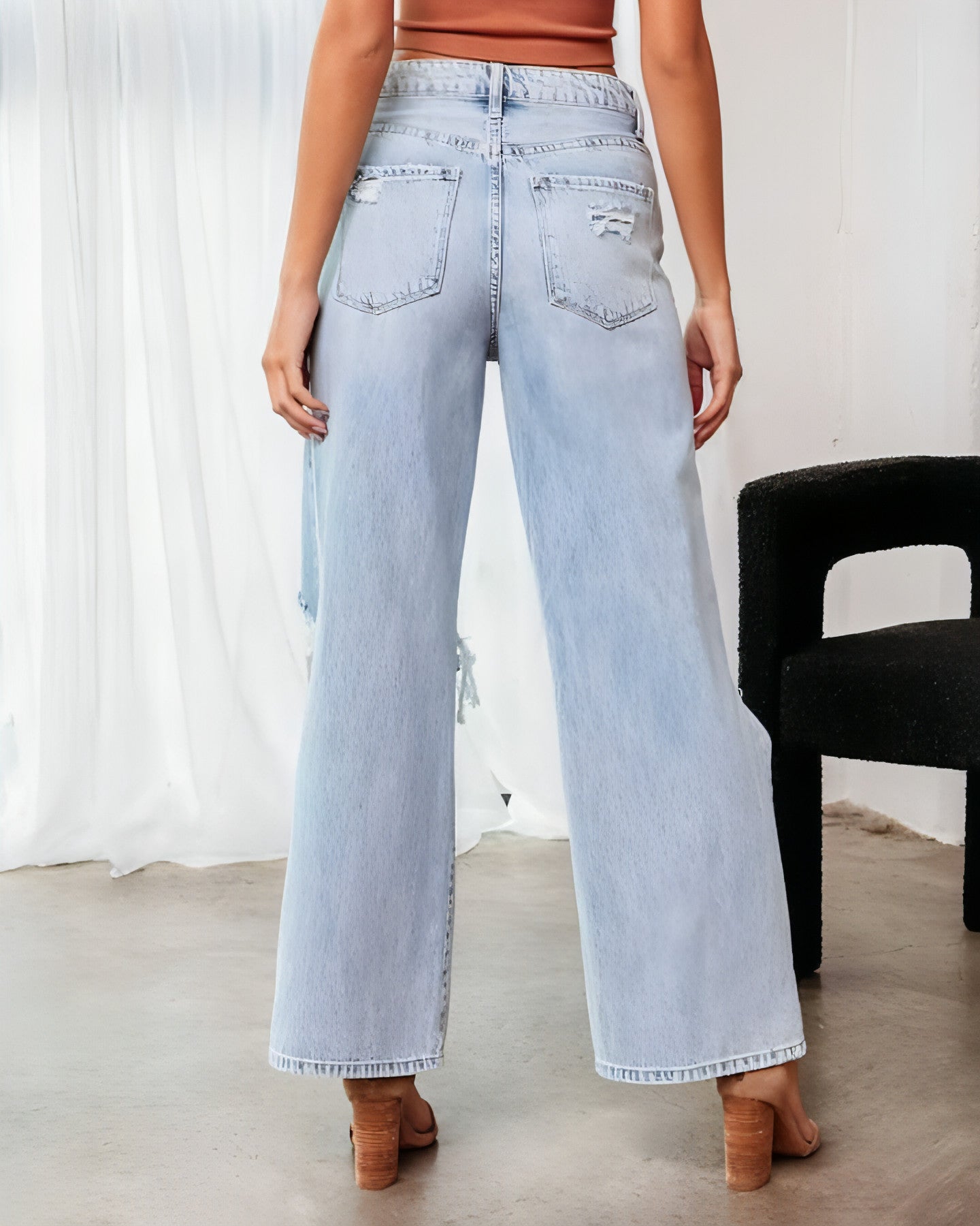 Jeans Slim Rotos con Abertura Lateral