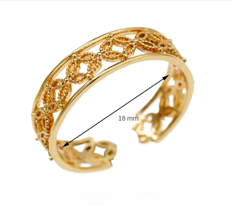 Anillo Dorado Minimalista Ajustable
