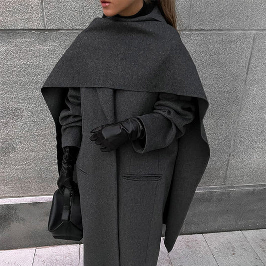 Abrigo de Lana con Cuello Drapeado Minimalista